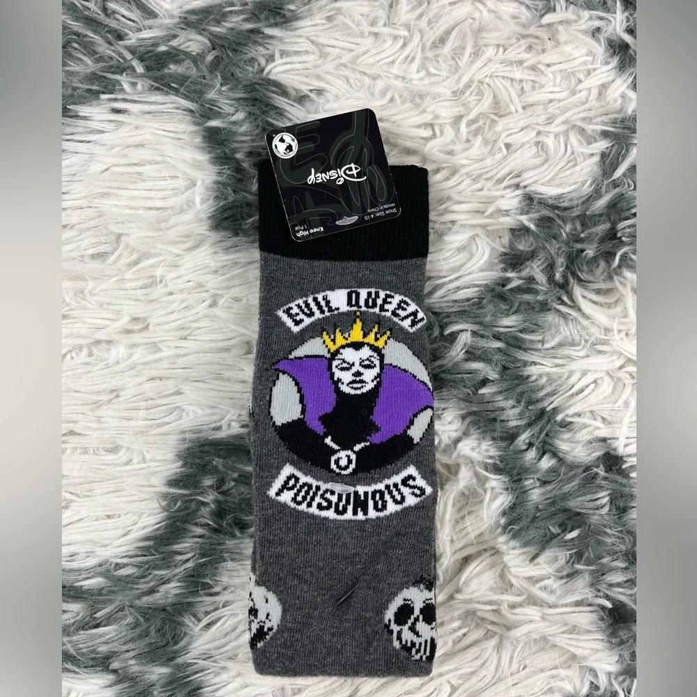 Disney Villains Women’s Evil Queen Poisonous Knee High Socks One Size Gray Black